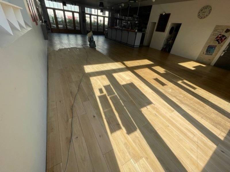 ponçage et vitrification de parquet