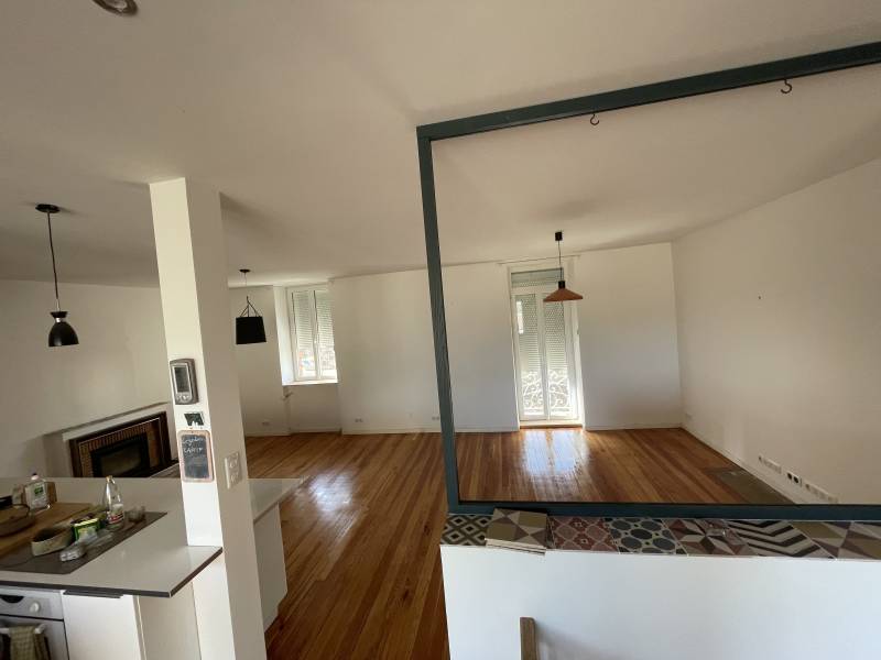 SNGA redonne vie a votre parquet grâce a son savoir faire sur Lyon, vienne, Bourgoing