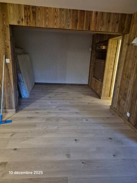 Entreprise de rénovation de parquets et escaliers en bois sur St-Maurice-L 'Exil