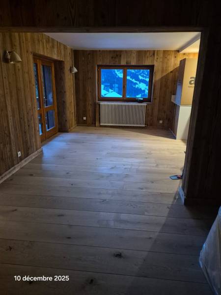 Redonnez éclat et durabilité à votre parquet avec SNGA