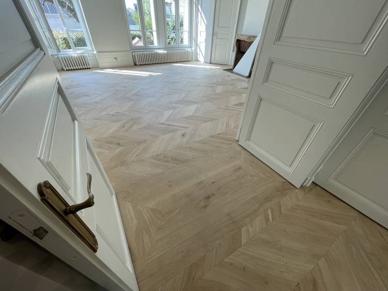 Confiez la rénovation de vos sols en bois à SNGA Lyon